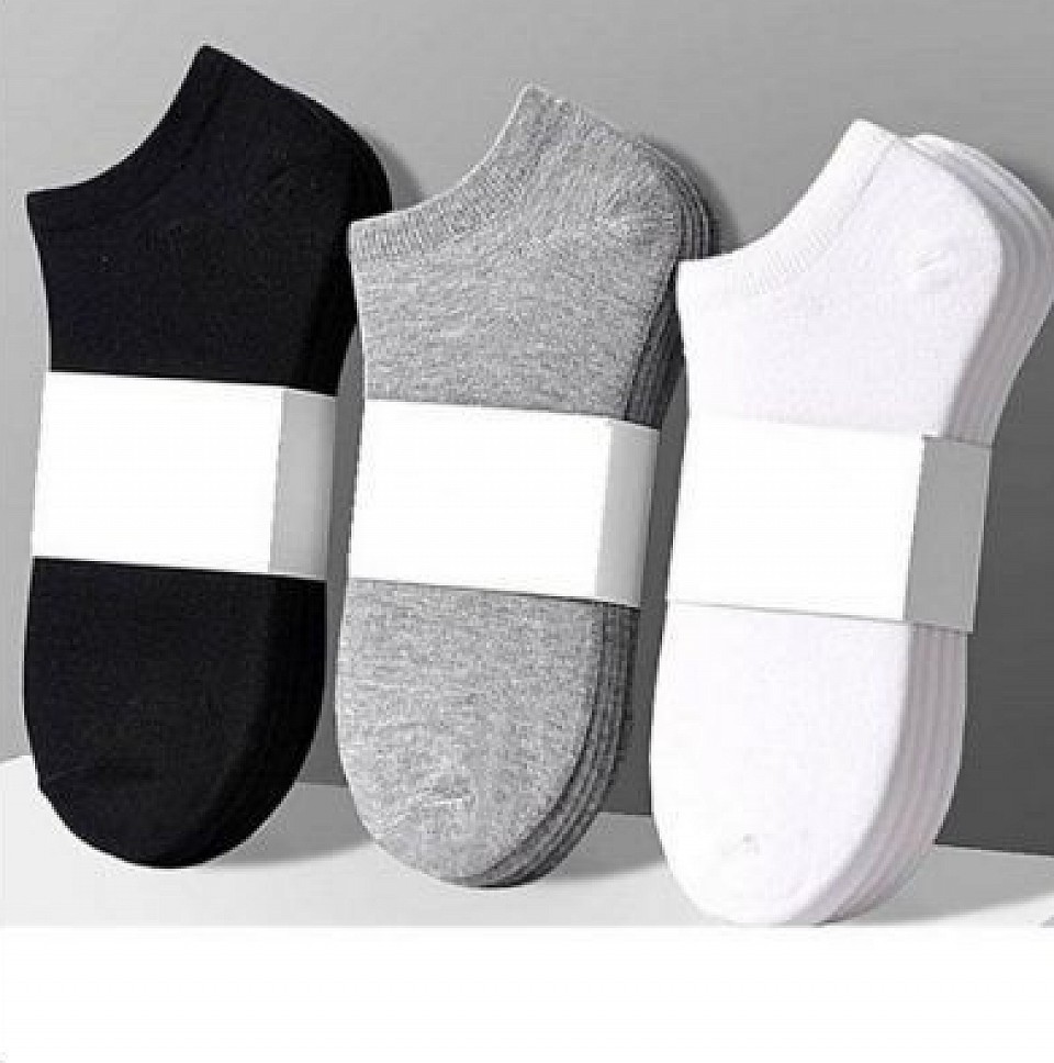 Price: $-3.       Woolen unisex stockings.